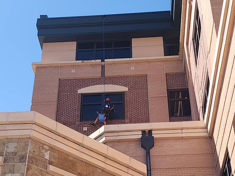 commercial window cleaning in loveland colorado